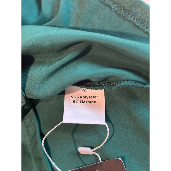 AVANOVA Emerald Green women’s Satin Wrap Blouse Sleeveless V Neck Top Medium NWT - Picture 8 of 8